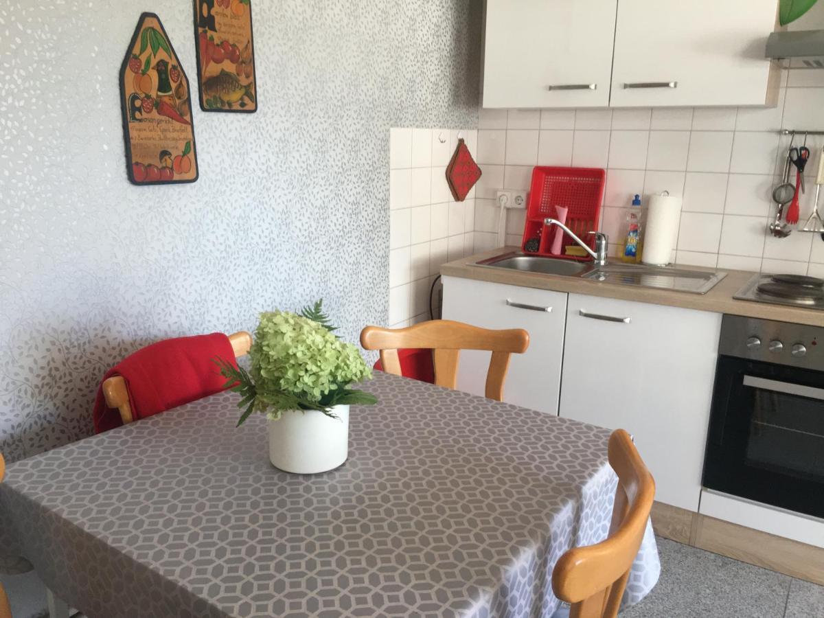 Ferienwohnung Rosi Stoppa Burg  Bagian luar foto